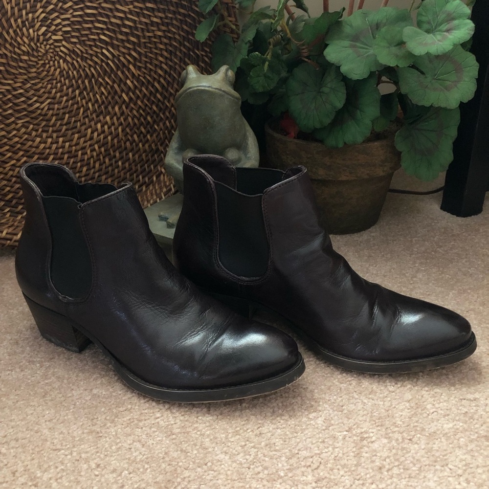 Salamander Ankle Boots